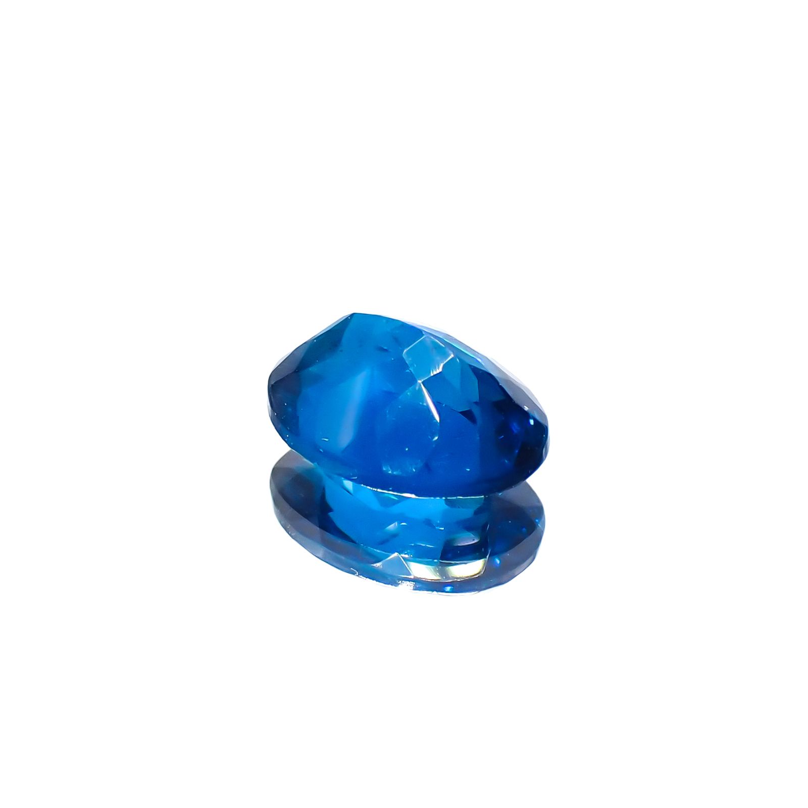 ディープブルーアパタイト  マダガスカル産 1.24ct[230421657]7.8x5.9mm前後