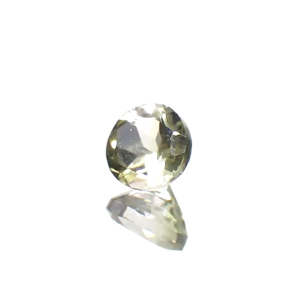 グリーントルマリン(宝石名グリーン・トルマリン)ブラジル産 0.27ct 識別済[231023858]4x4mm前後