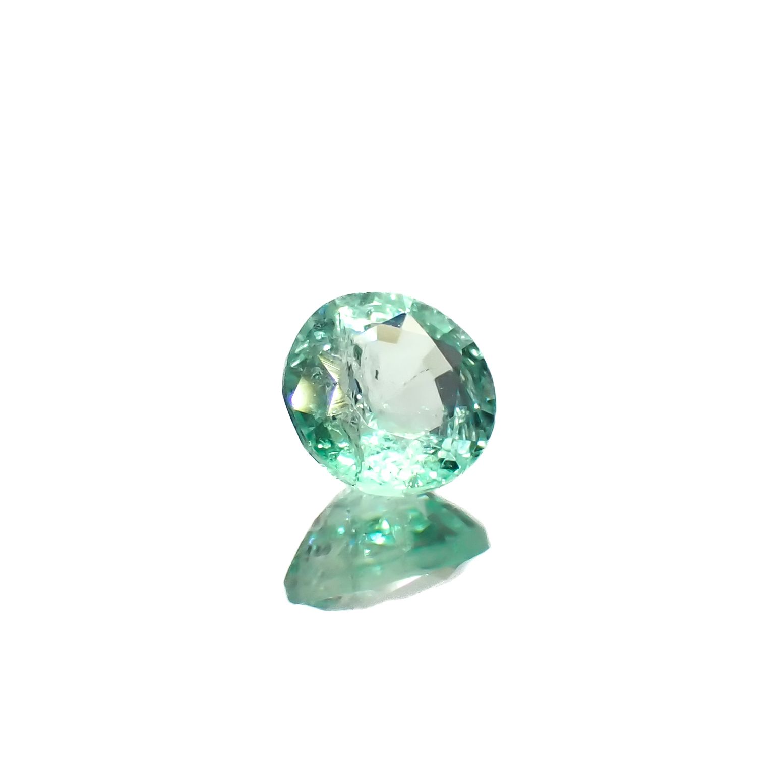パステルカラーエメラルド コロンビア産 0.58ct[240225945]5.4x5.4mm前後