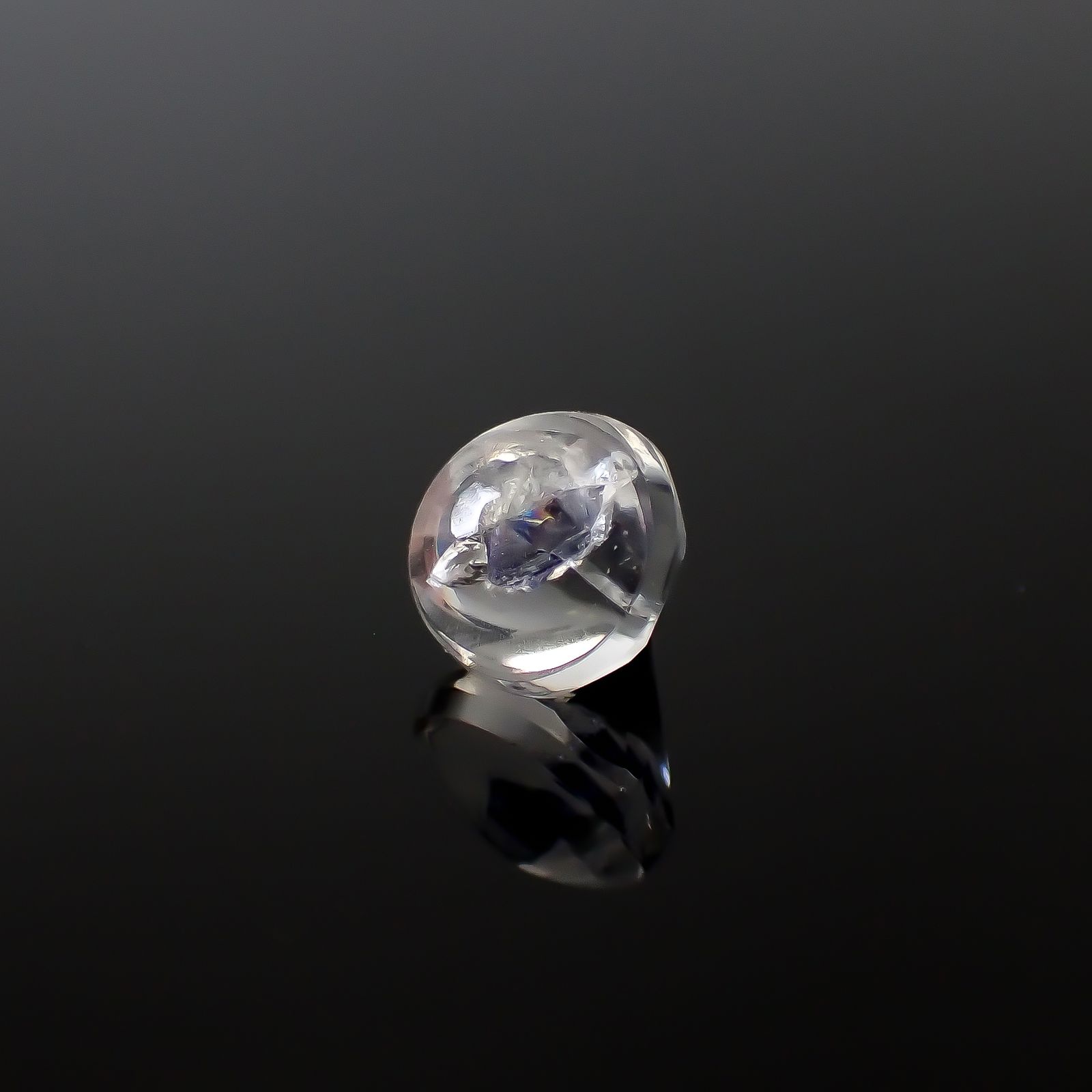 ◇バフカット◇フローライトインクォーツ マダガスカル産 2.85ct [250329954]8.5x8mm前後