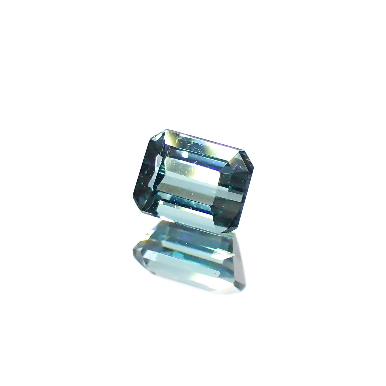 ブルートルマリン(宝石名トルマリン)アフガニスタン産 0.50ct 識別済[220515846]4.8x3.8mm前後