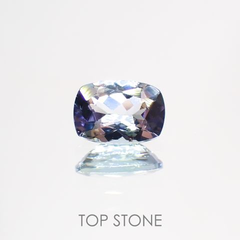 バイカラータンザナイト(宝石名タンザナイト) タンザニア産 0.82ct 識別済[210812666]6.9×4.9mm前後
