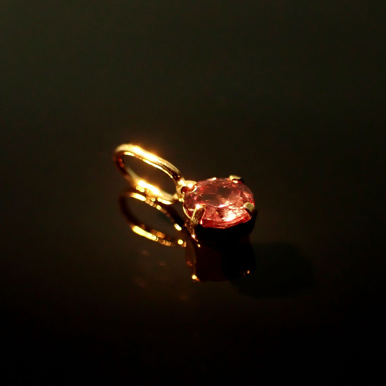 ◇K18 Petitデザイン限定品◇一粒石ジュエリー | ベキリーブルーガーネット 3.5mm [チャーム/ペンダントトップ※チェーン別売り]