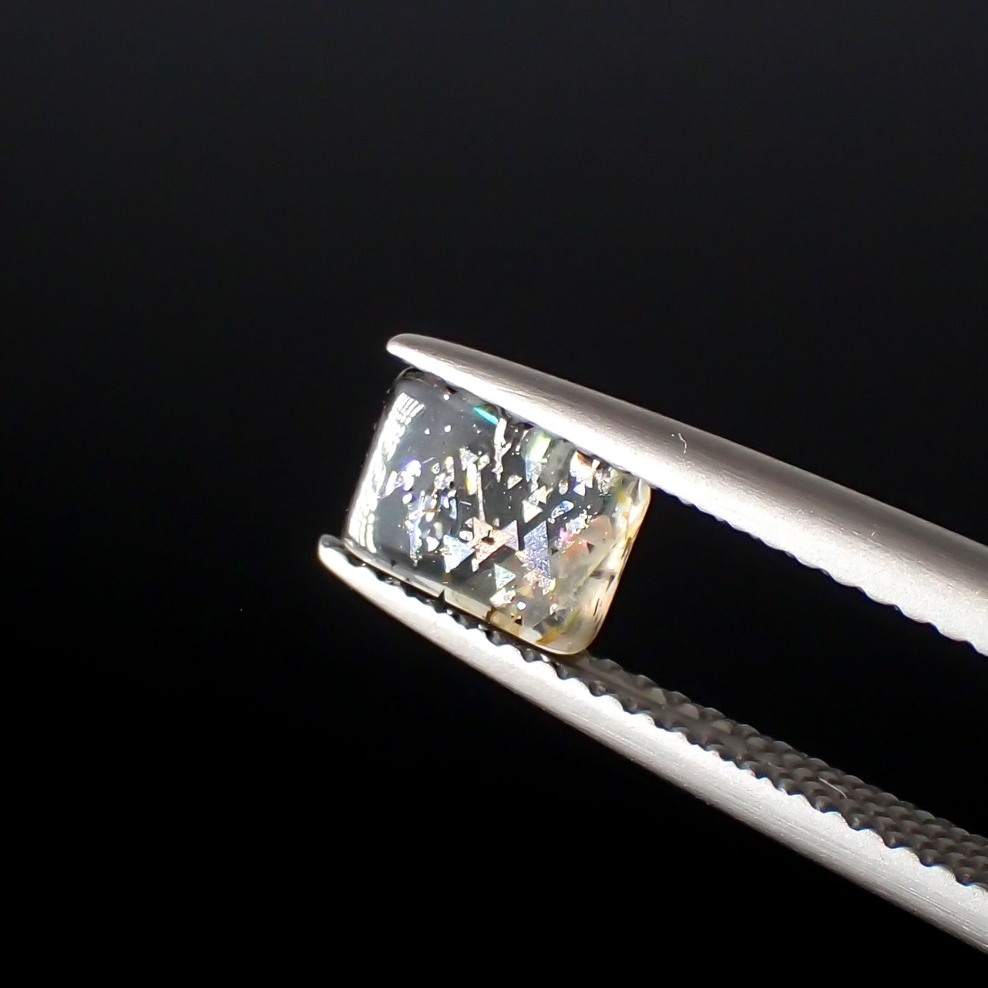 レインボーラティスサンストーン オーストラリア産 0.57ct[230220764]6.1x4.5mm前後