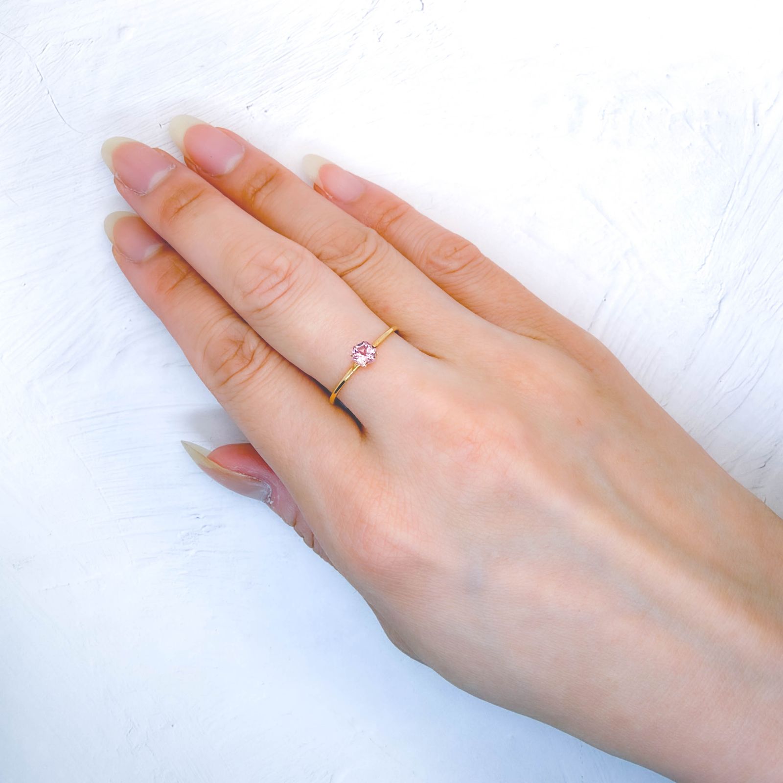 ◇ヘキサゴンカット◇ピンクトルマリン(宝石名トルマリン) ブラジル/アフリカ産 識別済 0.32ct / 3.9x3.9mm前後 [26029155]