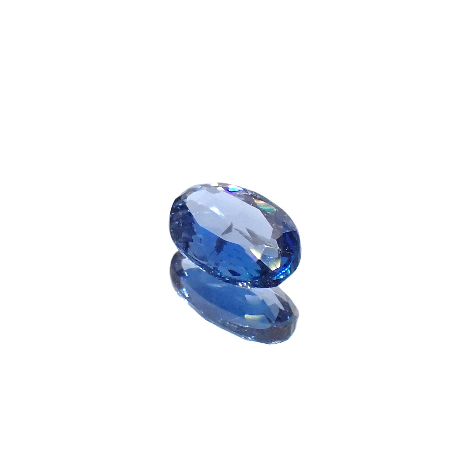 タトゥーアクアマリン ブラジル・ミナスジェライス州タトゥー鉱山産 0.44ct[240427178]6.4x4.1mm前後