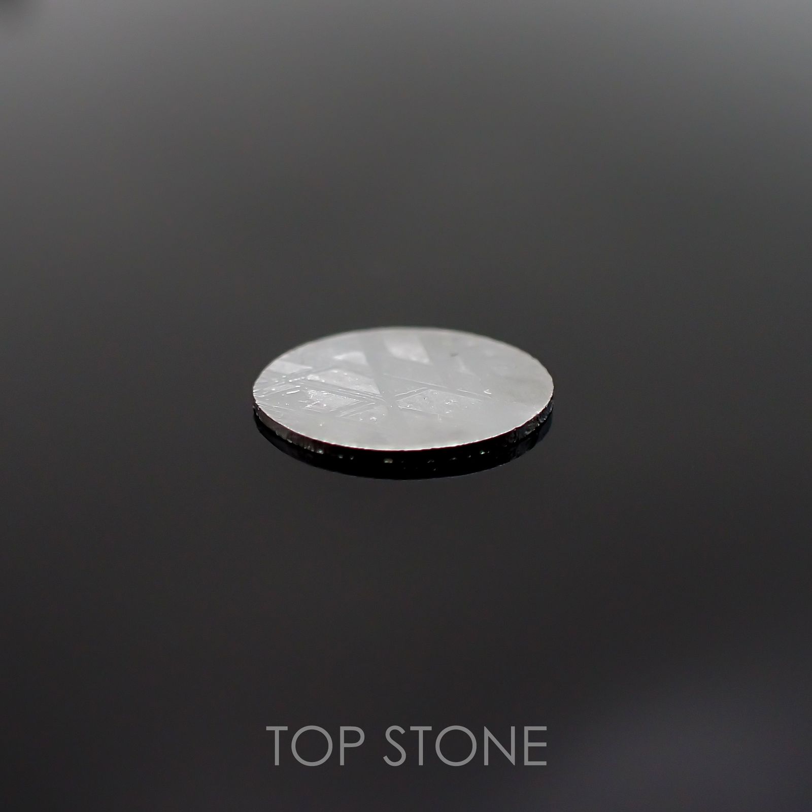ムオニナルスタ隕石 発見地：スウェーデン 1.52ct[220616112]10.1x10mm前後