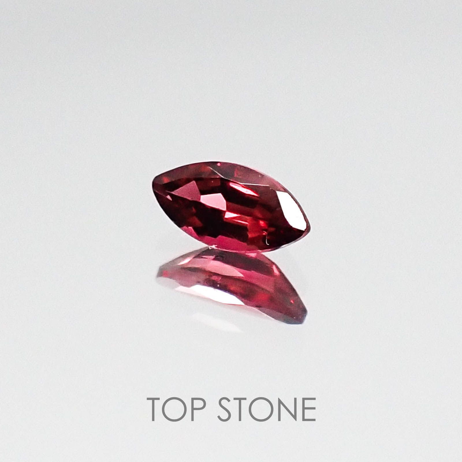 レッドスピネル タンザニア産 ルース 0.17ct[20073924]5×2.6mm前後
