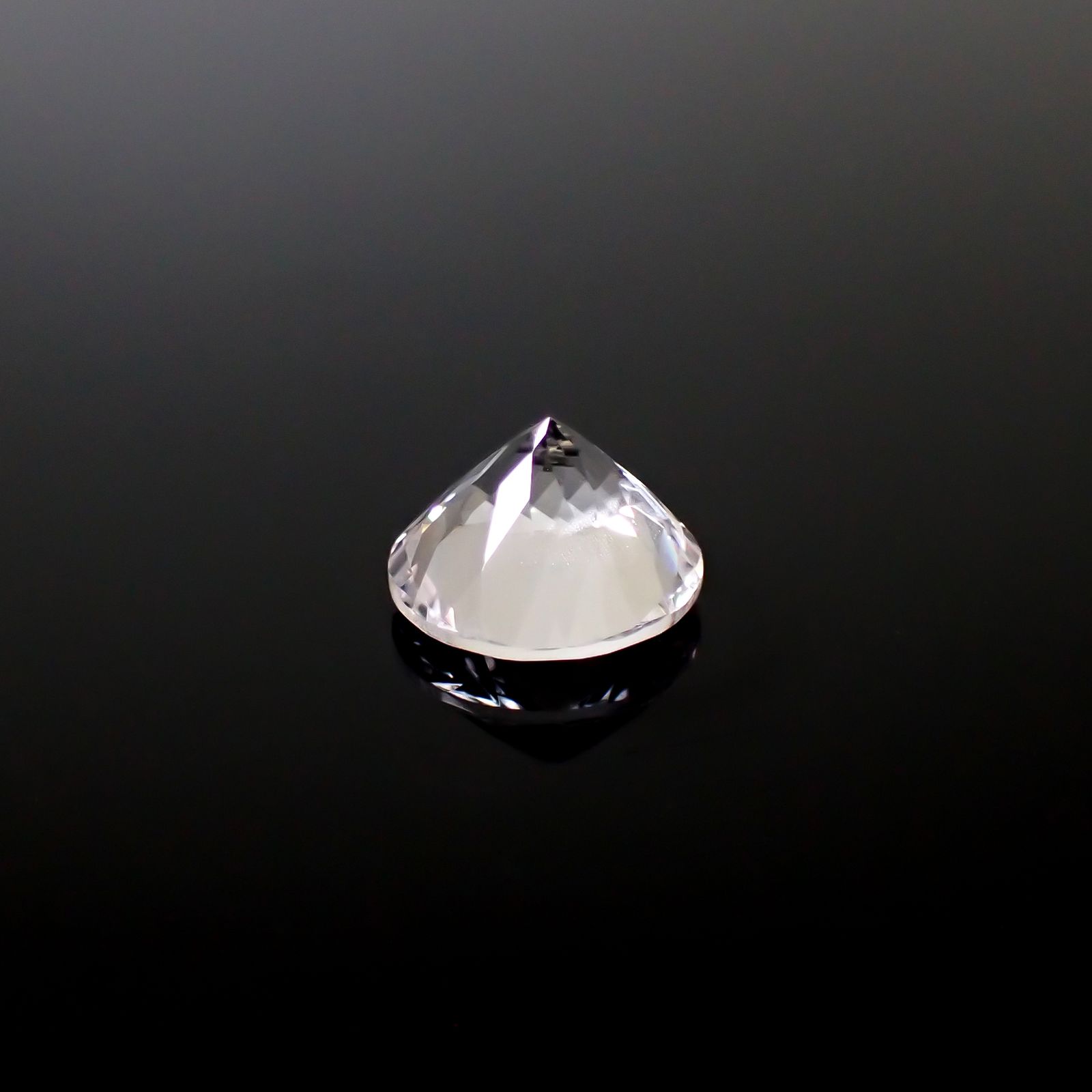 ダンビュライト(宝石名ホワイト・ダンブライト)メキシコ産 3.55ct 識別済[250330096]10x10mm前後