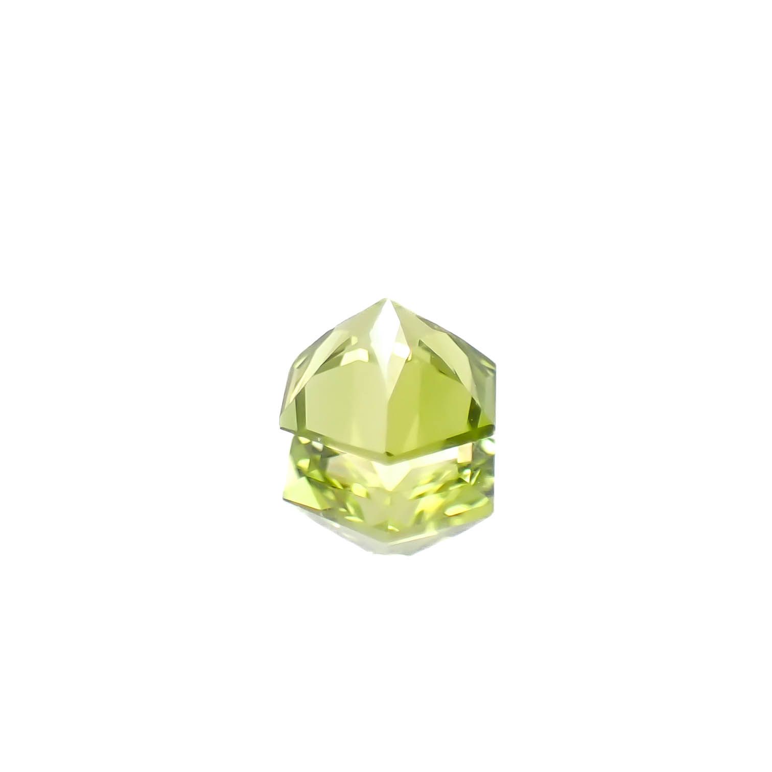 ◇ヘキサゴンカット◇ペリドット(宝石名ペリドット)アメリカ産 0.51ct 識別済[250330110]5x4.9mm前後