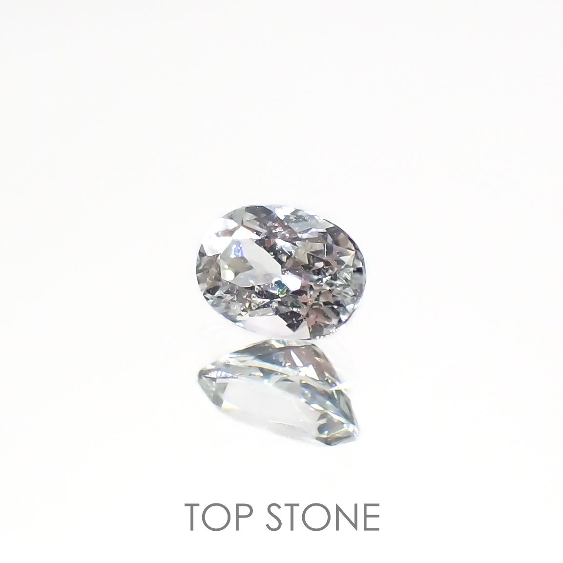 ジェレメジェバイト(宝石名エレメジェバイト)ナミビア産 0.33ct 識別済[220616459]5x3.6mm前後