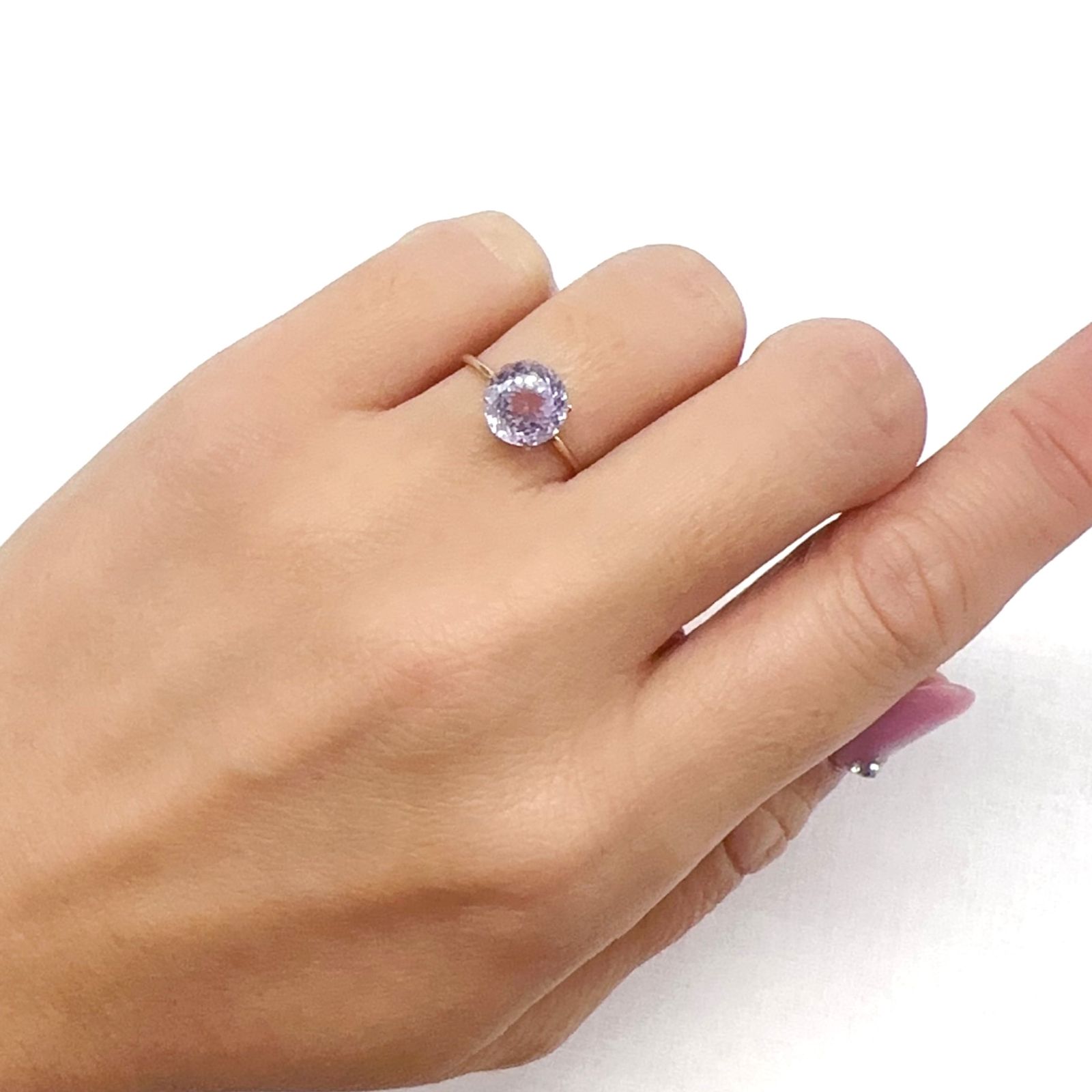 クンツァイト アフガニスタン産 2.53ct [251124351]8x7.9mm前後