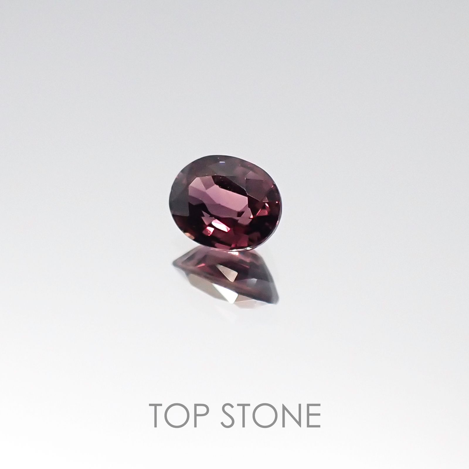 カラーチェンジサファイア非加熱(宝石名サファイア) タンザニア産 0.36ct 識別済[20106026]4.7×3.6mm前後