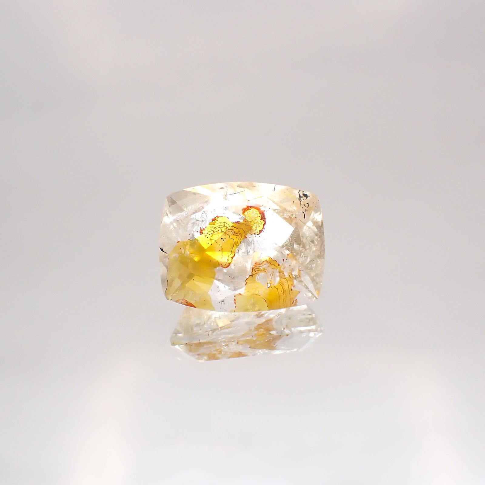 オーロラクォーツ ブラジル・ミナスジェライス産 16.80ct[220114369]18x14.3mm前後