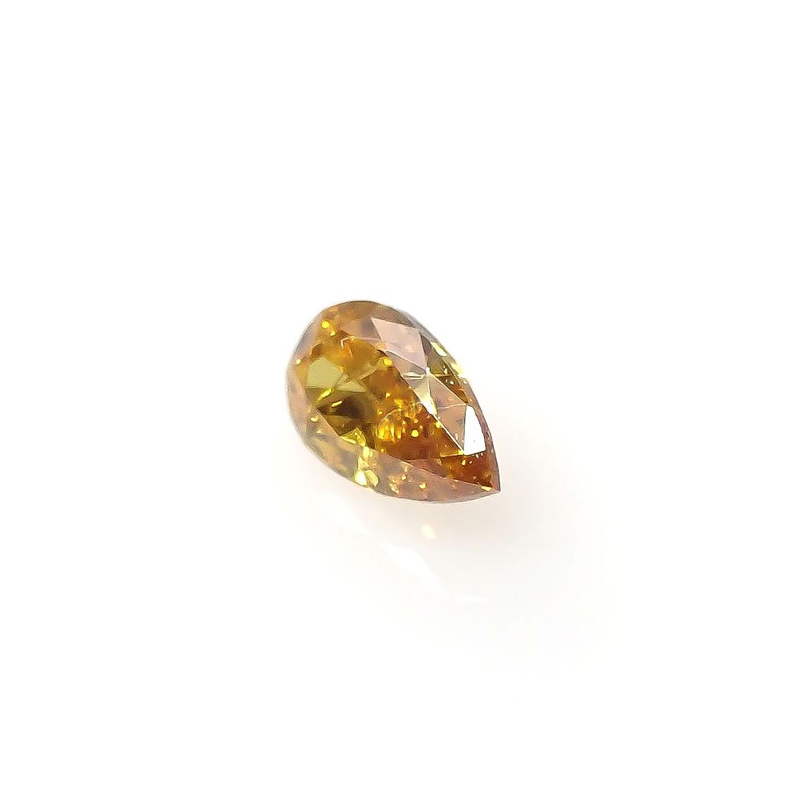 イエローダイヤモンド I-1 | FANCY VIVID ORANGE YELLOW(宝石名ダイアモンド) ソ付(CGL) 0.098ct / 3.87x2.26mm前後 [240427042]