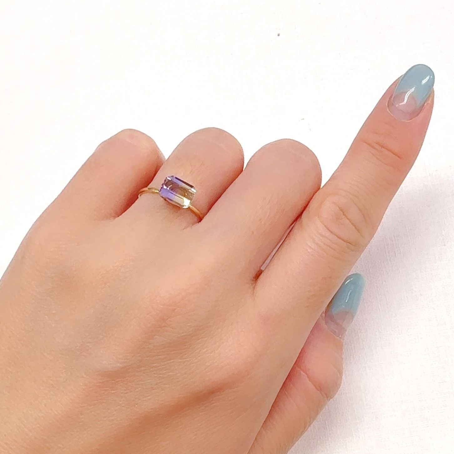 アメトリン ボリビア産 1.42ct[240928879]7.7x5.9mm前後