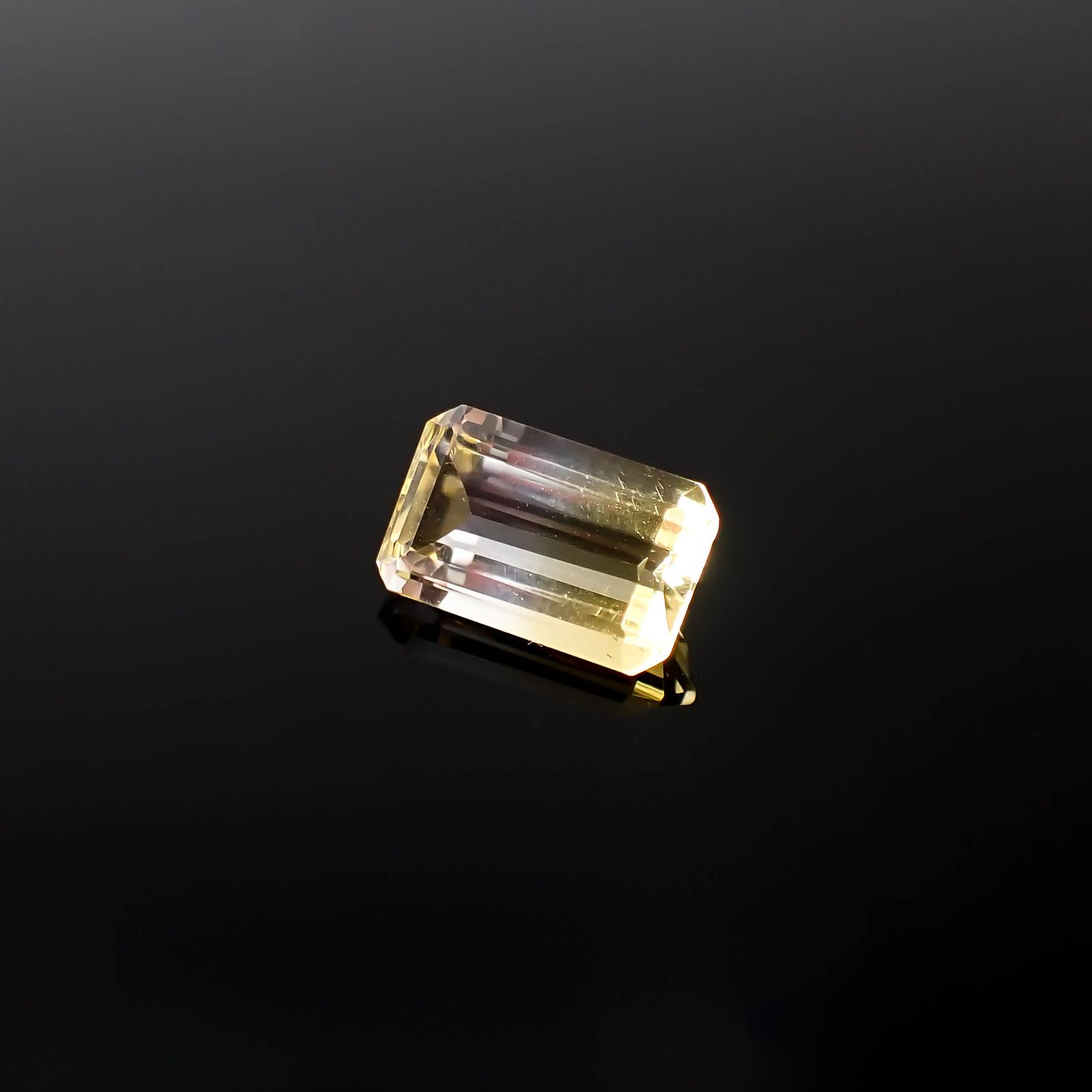 バイカラーシトリン ブラジル・ミナスジェライス州産 5.29ct[240326457]13.4x8.6mm前後