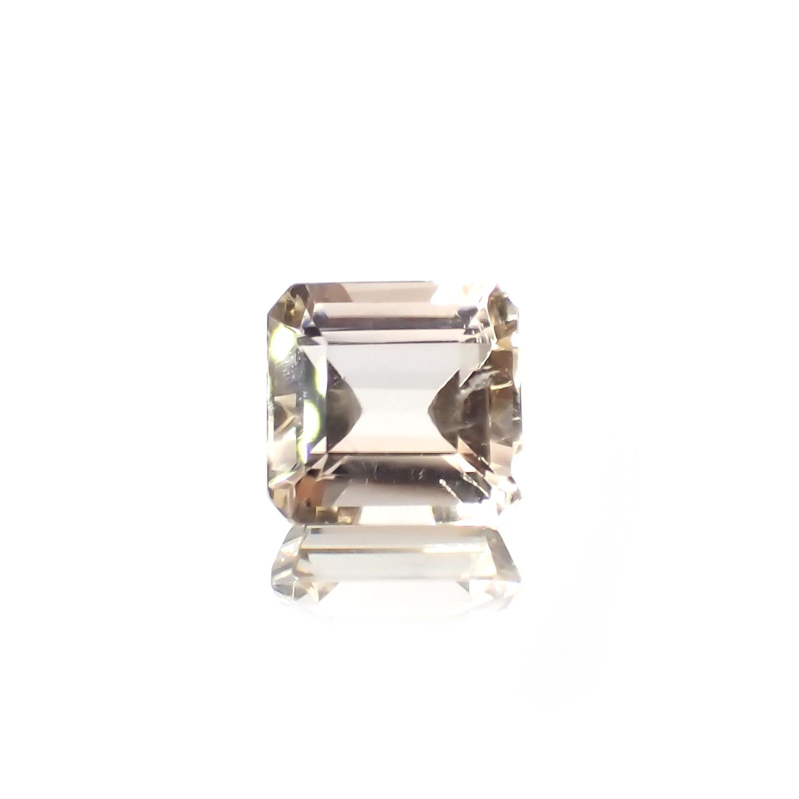 ゴールデンフェナカイト(宝石名イエロー・フェナカイト)ブラジル産 1.968ct ソ付(彩珠)[241018525]7.4x7.2mm前後