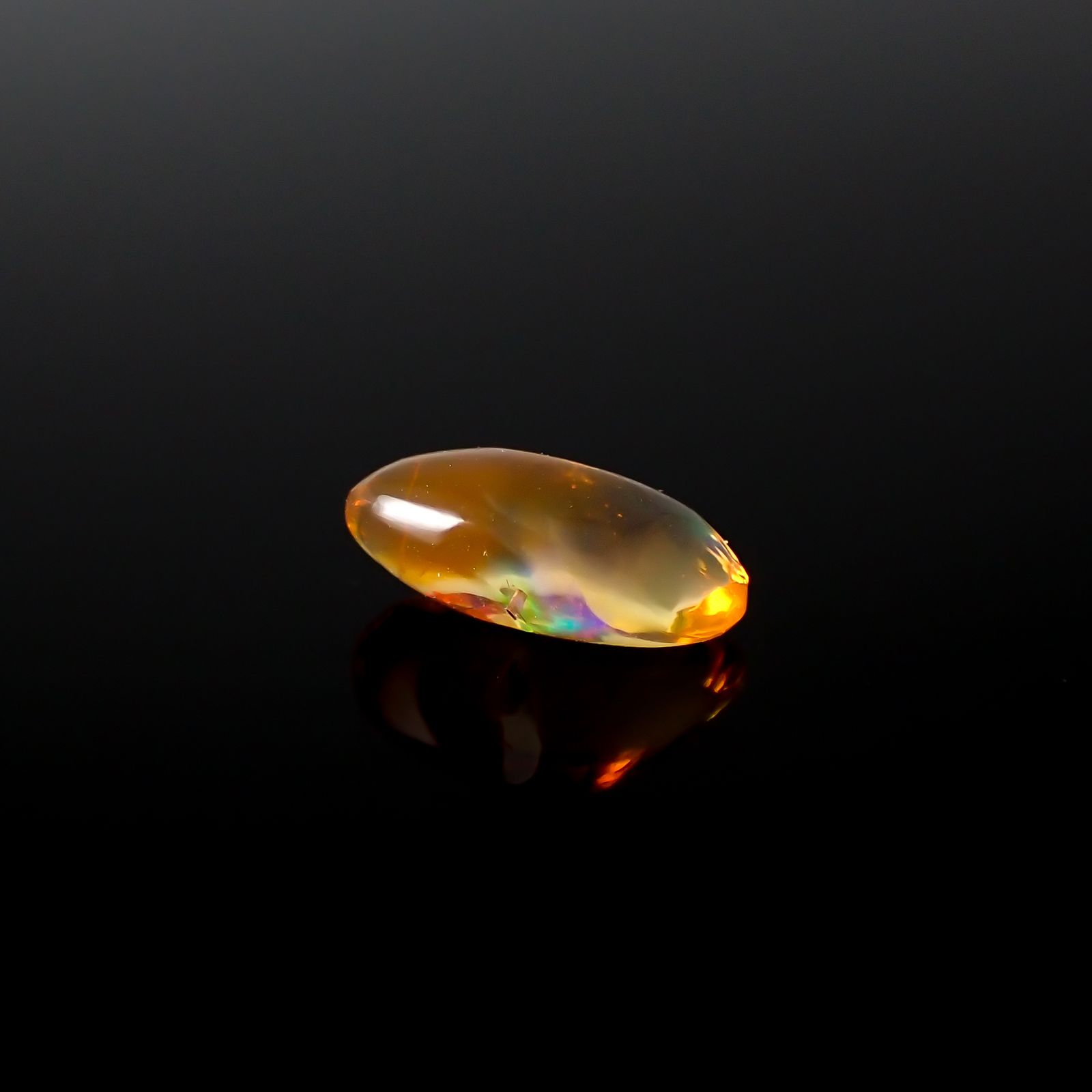 ファイヤーオパール 原石 メキシコ産 1.13ct[240125270]10.1x5.3mm前後