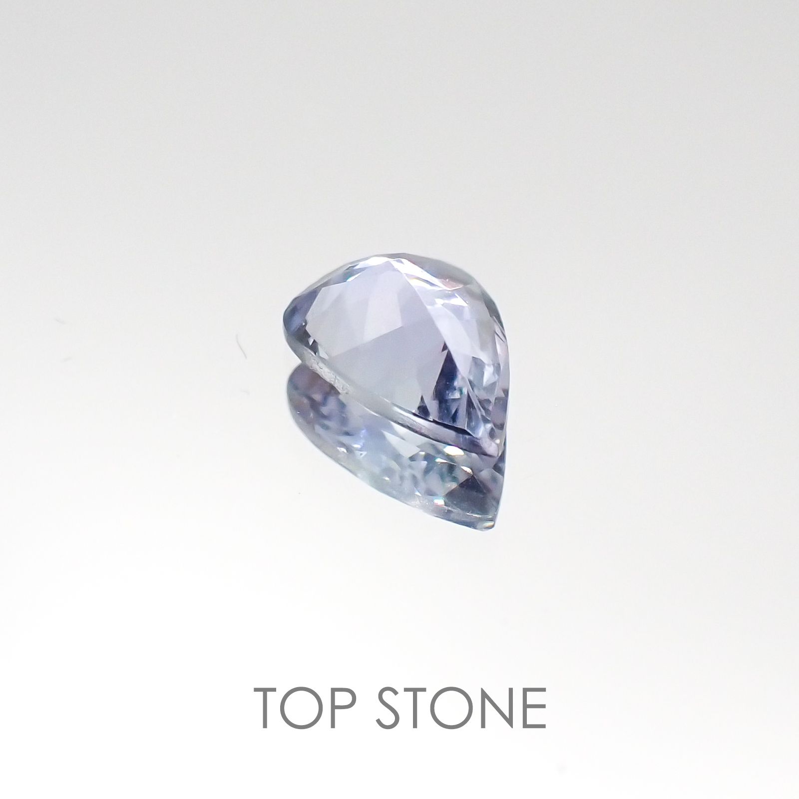 バイカラータンザナイト非加熱(宝石名バイカラー・ゾイサイト) タンザニア産 0.54ct 識別済[20095761]7×4.9mm前後