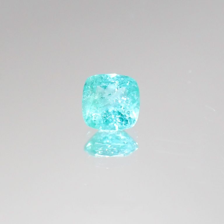 パライバトルマリン(宝石名トルマリン/別名パライバ・トルマリン) ブラジル産 0.289ct ソ付(宝貴協)[20106450]4.0×4.0mm前後