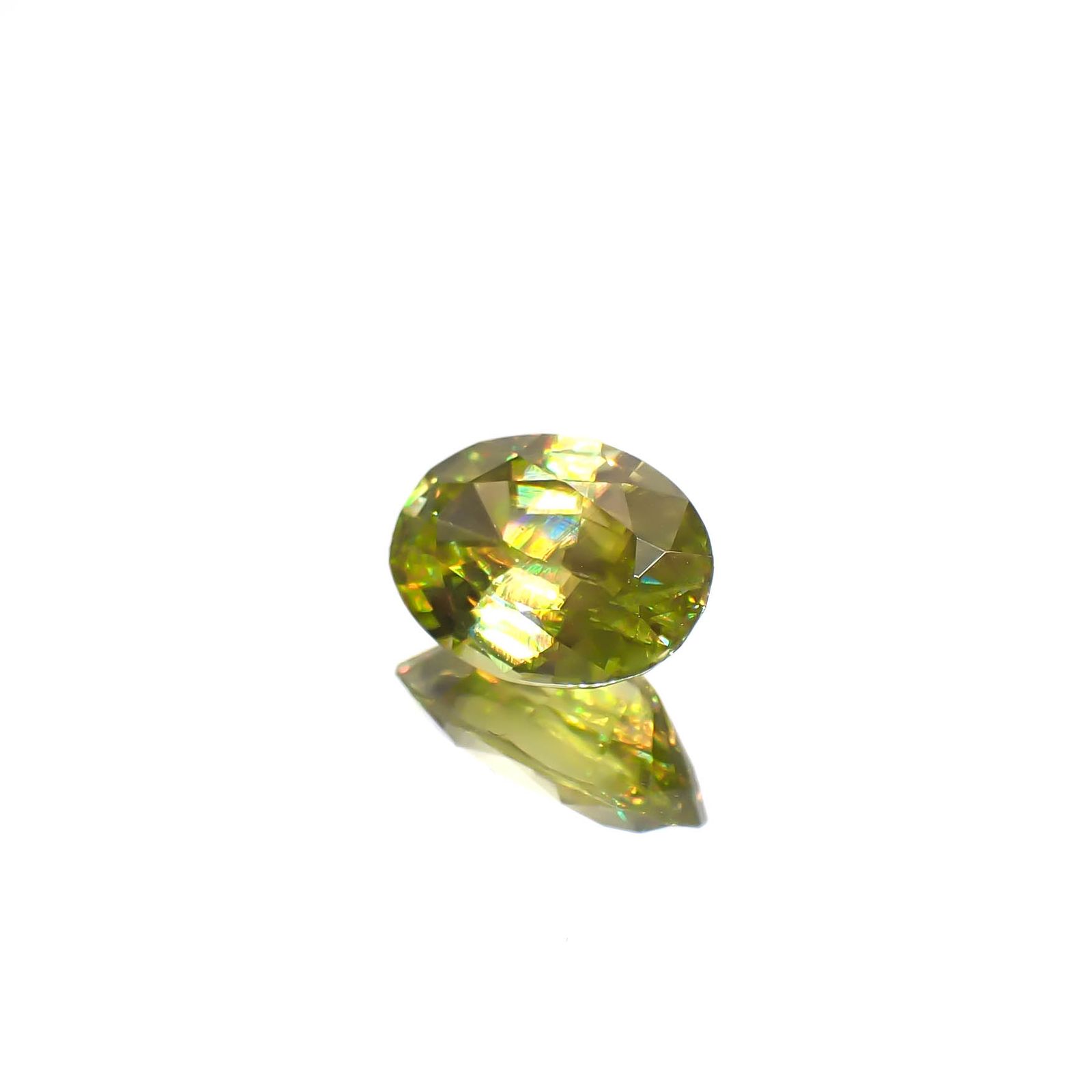 スフェーン(宝石名スフェーン)マダガスカル産 1.32ct 識別済[240627952]8.4x5.9mm前後