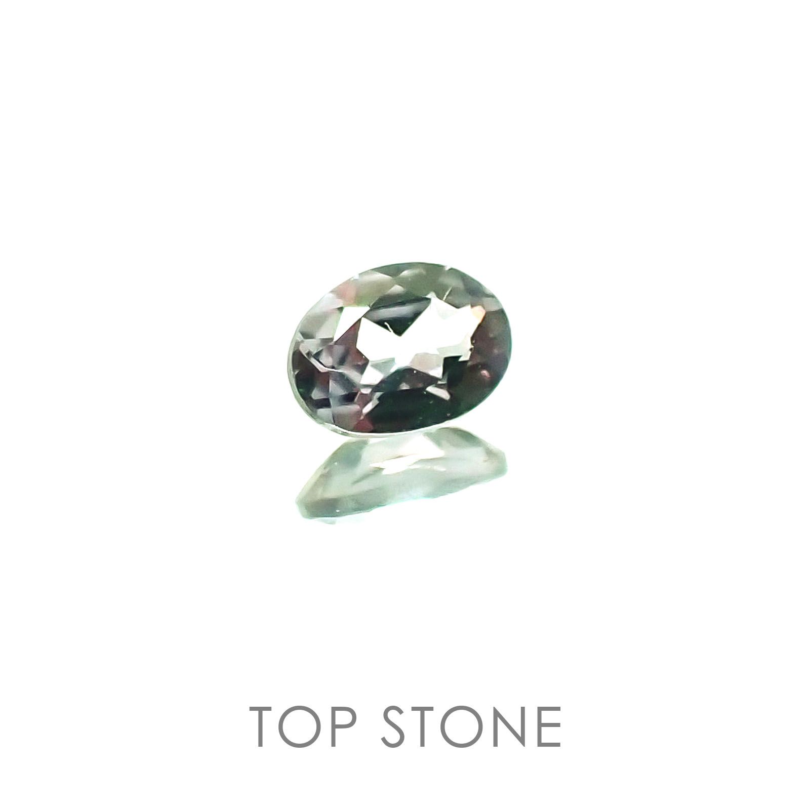 カラーチェンジガーネット タンザニア産 ルース 0.19ct[20095910]4.1×3mm前後
