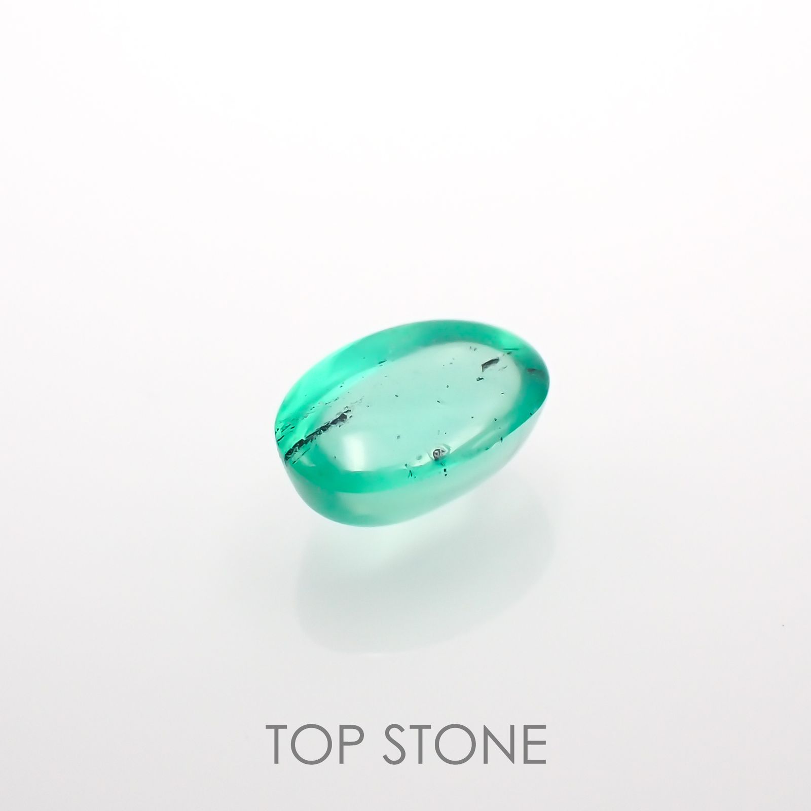 エメラルドキャッツアイ(宝石名エメラルド)コロンビア産 0.53ct 識別済[221018912]6x4mm前後