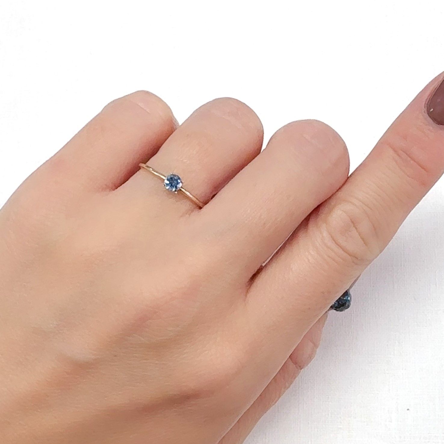 サンタマリアアクアマリン ブラジル産 0.15ct[240225986]3.5x3.5mm前後