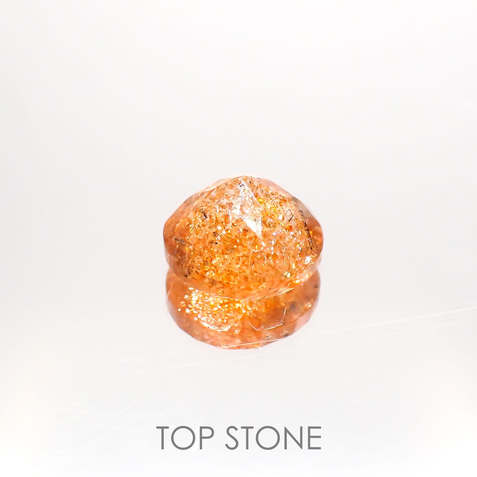 イリュージョンサンストーン インド産 1.91ct[220114207]8.1x8.1mm前後