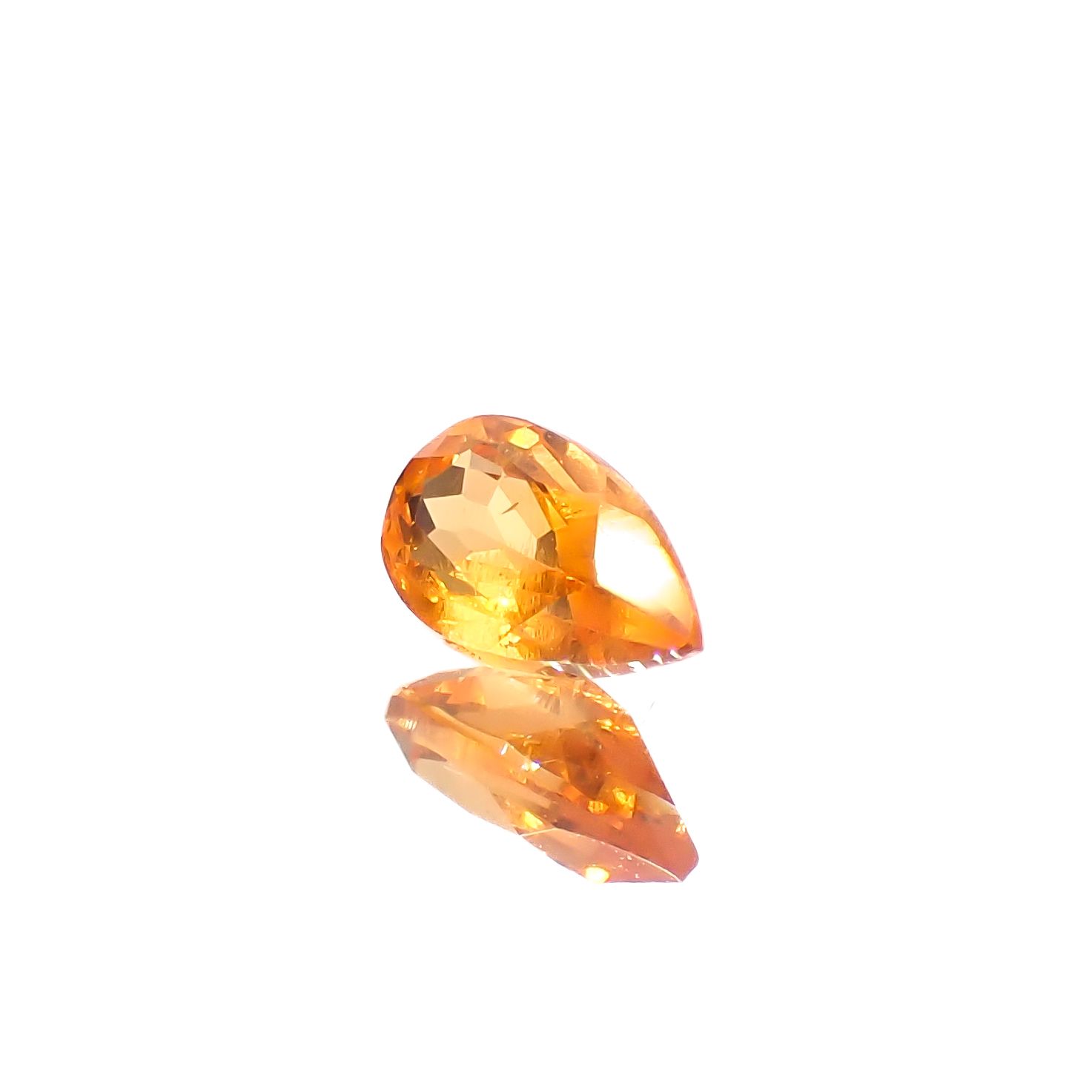 マンダリンガーネット マダガスカル産 0.24ct[240628215]4.8x2.8mm前後