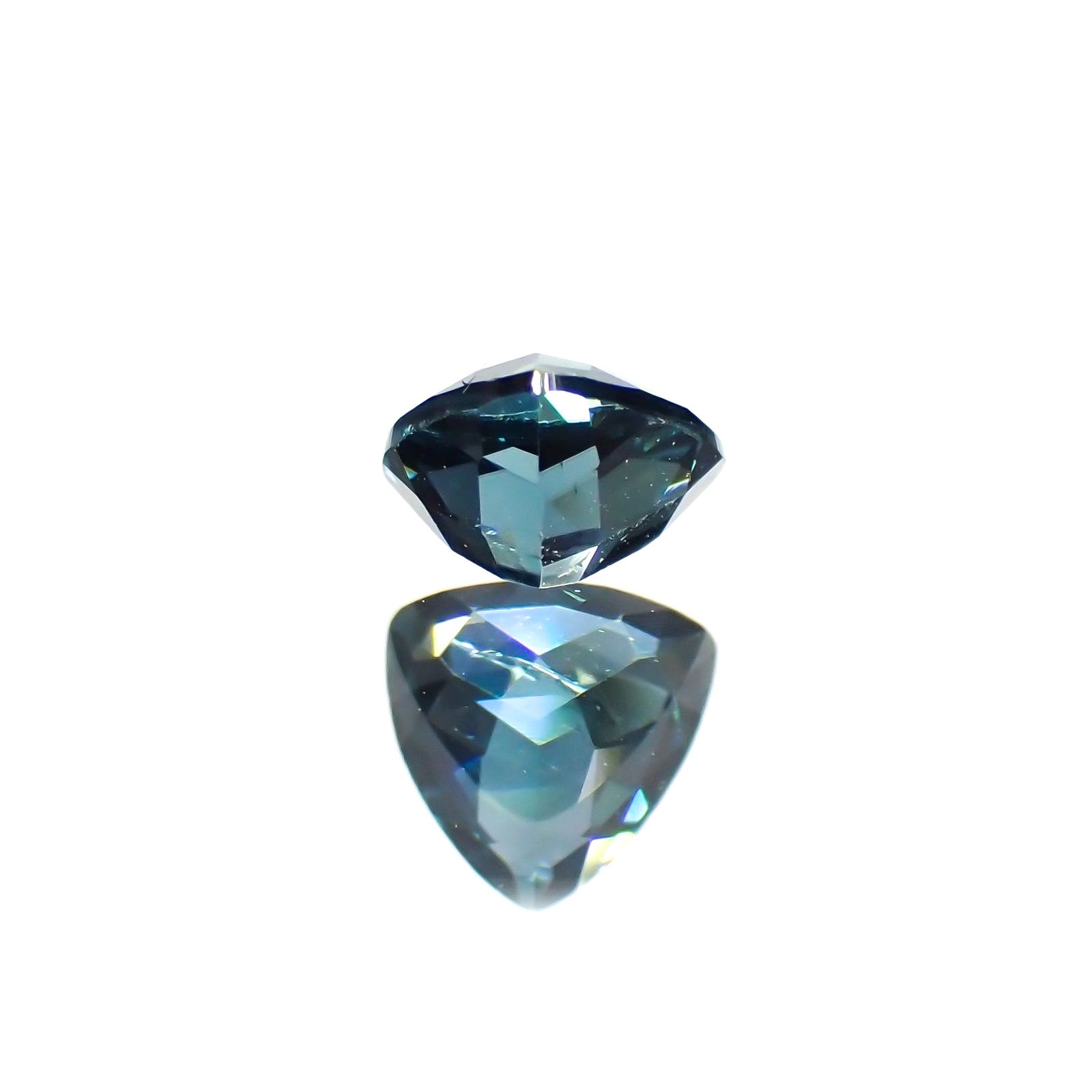 ブルートルマリン アフガニスタン産 0.43ct [250114093]4.9x4.9mm前後