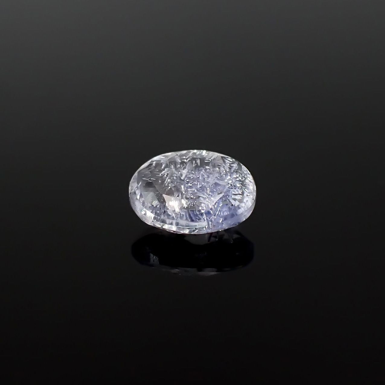 デュモルチェライトインクォーツ ブラジル産 0.74ct / 6.8x5.5mm前後 [260331855]