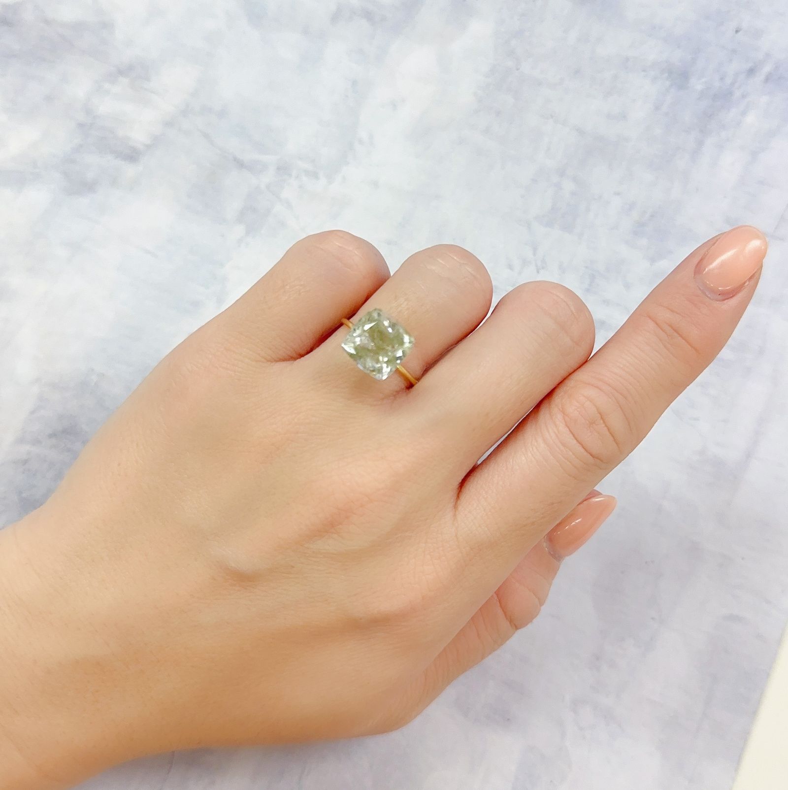 ヘデンベルジャイトインクォーツ インドネシア産 4.36ct[230120043]10x10mm前後