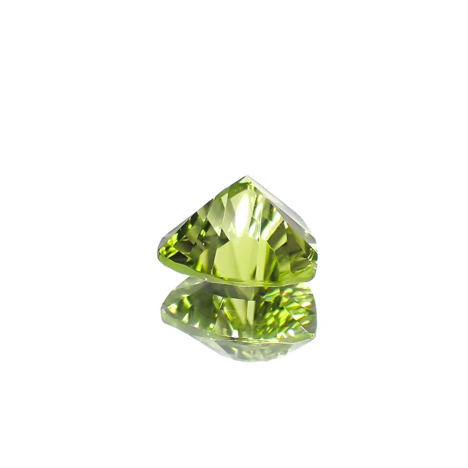 ◇コンケーブカット◇ペリドット 中国産 1.20ct[230622290]7x6.7mm前後