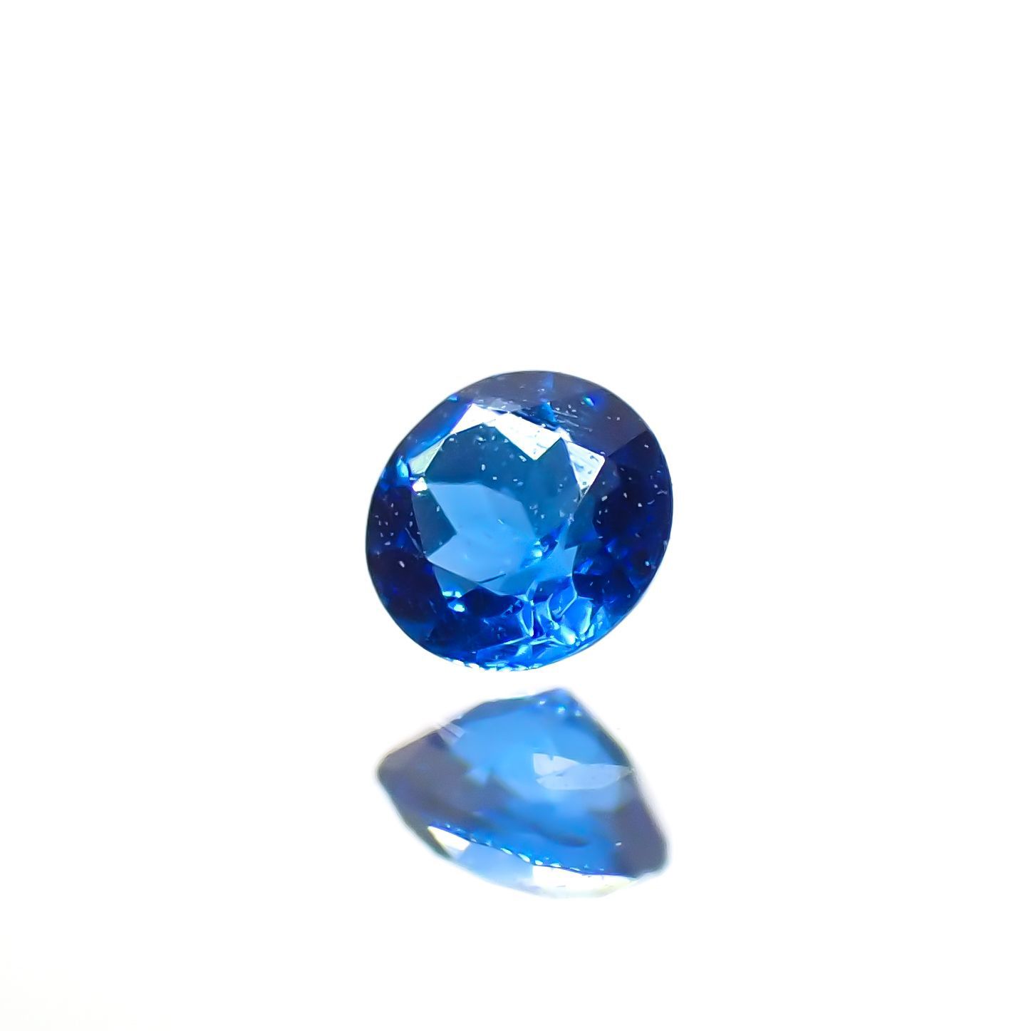アウイナイト フルオレッセンス ドイツ産 0.043ct[220917698]2.3x2.3mm前後