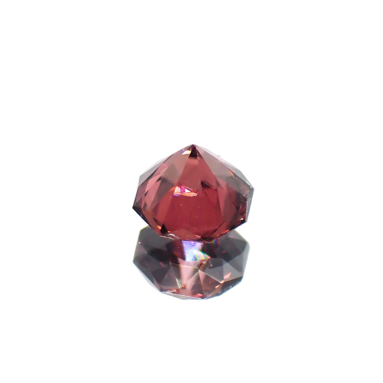 ◇オクタゴンカット◇レッドジルコン(宝石名ジルコン)スリランカ/カンボジア産 0.84ct 識別済[220114933]5x4.9mm前後