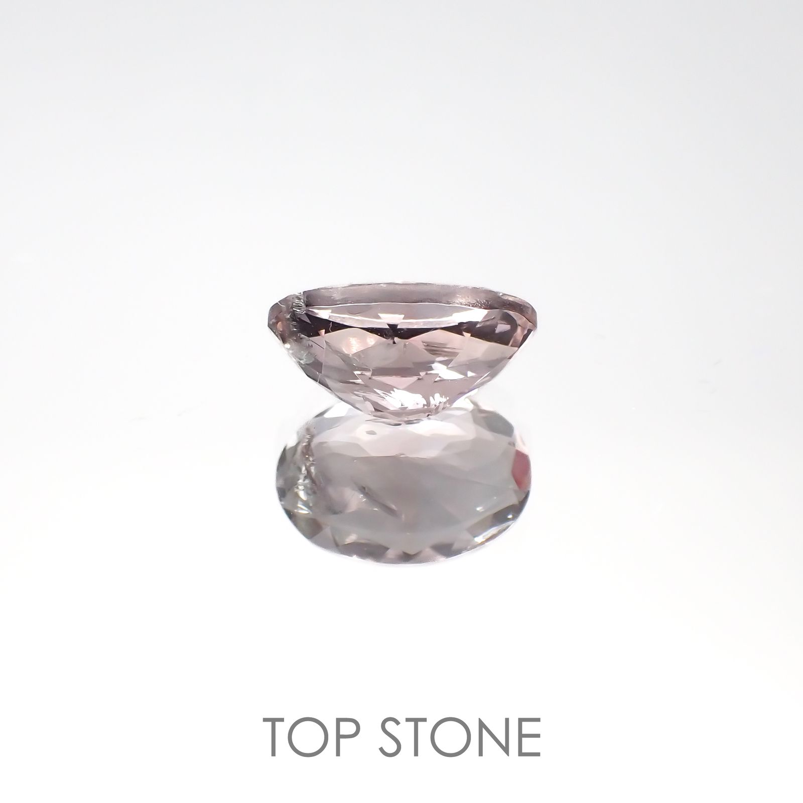 フローライト フルオレッセンス イギリス・ロジャリー鉱山産 2.80ct[220716930]10.8x7.5mm前後