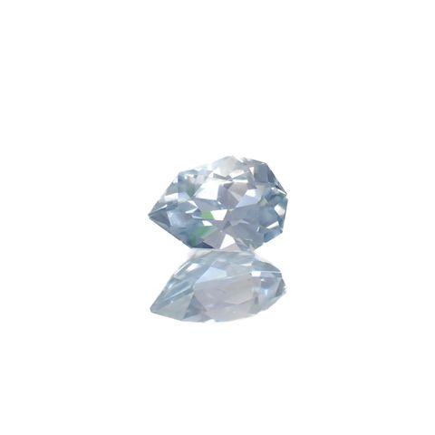 ◇カスタムカット◇アイスブルーサファイア(宝石名サファイア)スリランカ/マダガスカル産 識別済 0.91ct / 7x4.8mm前後 [220918077]