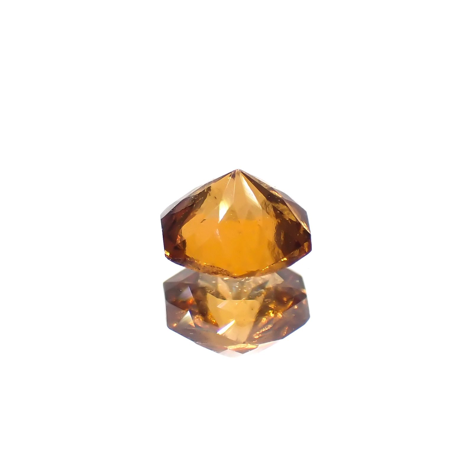 ◇ヘキサゴンカット◇ヘソナイトガーネット(宝石名ガーネット)スリランカ産 0.47ct 識別済[230421612]4.5x4.5mm前後