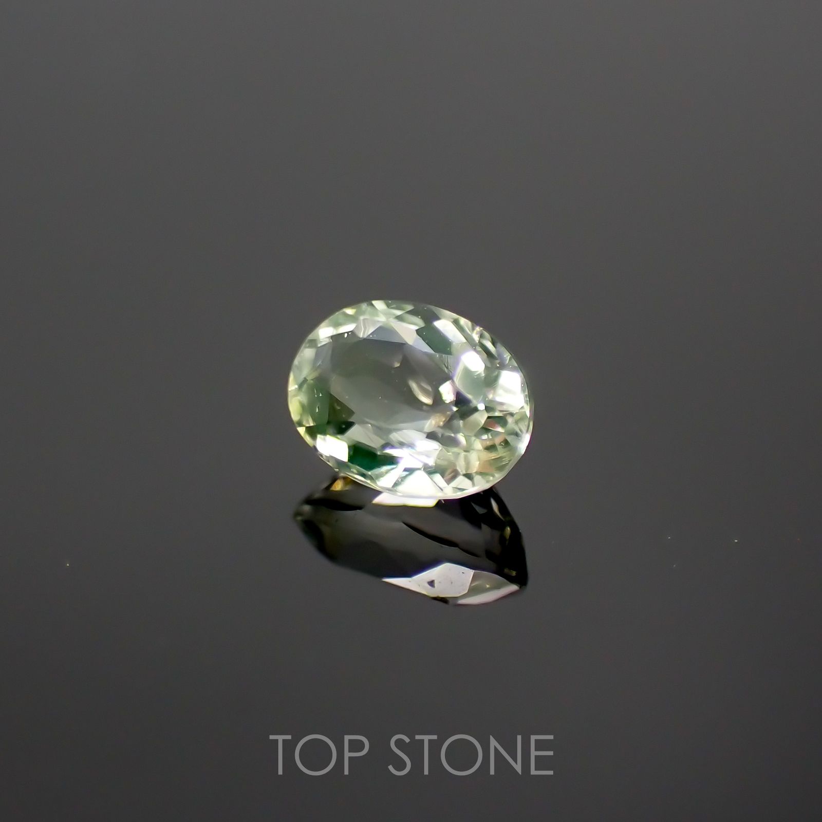 ハイアライトオパール(宝石名オパール) メキシコ産 0.149ct ソ付(彩珠)[210711159]4.1×2.9mm前後