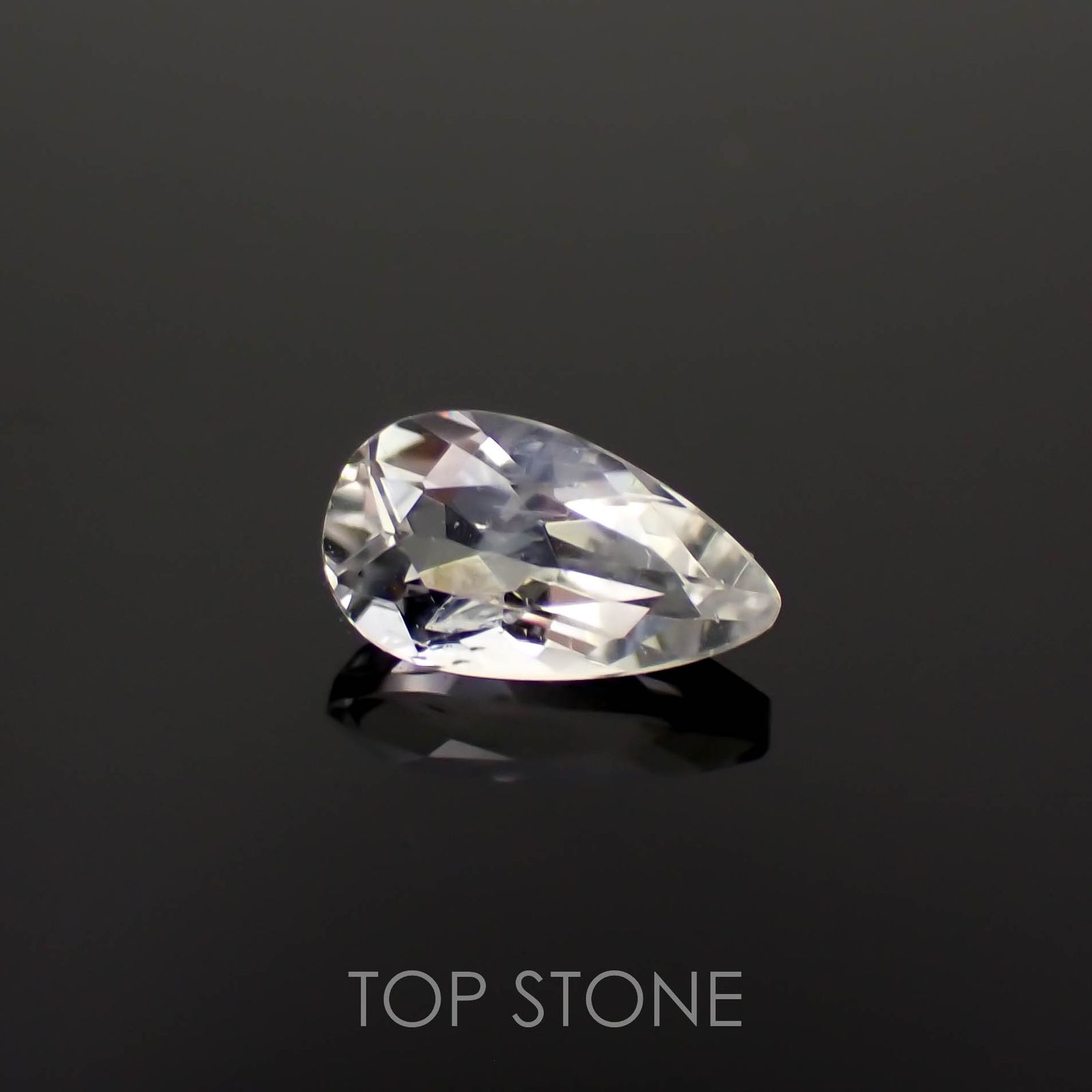 オリゴクレース(宝石名オリゴクレース)ブラジル産 0.64ct 識別済[221219444]7.9x4.5mm前後