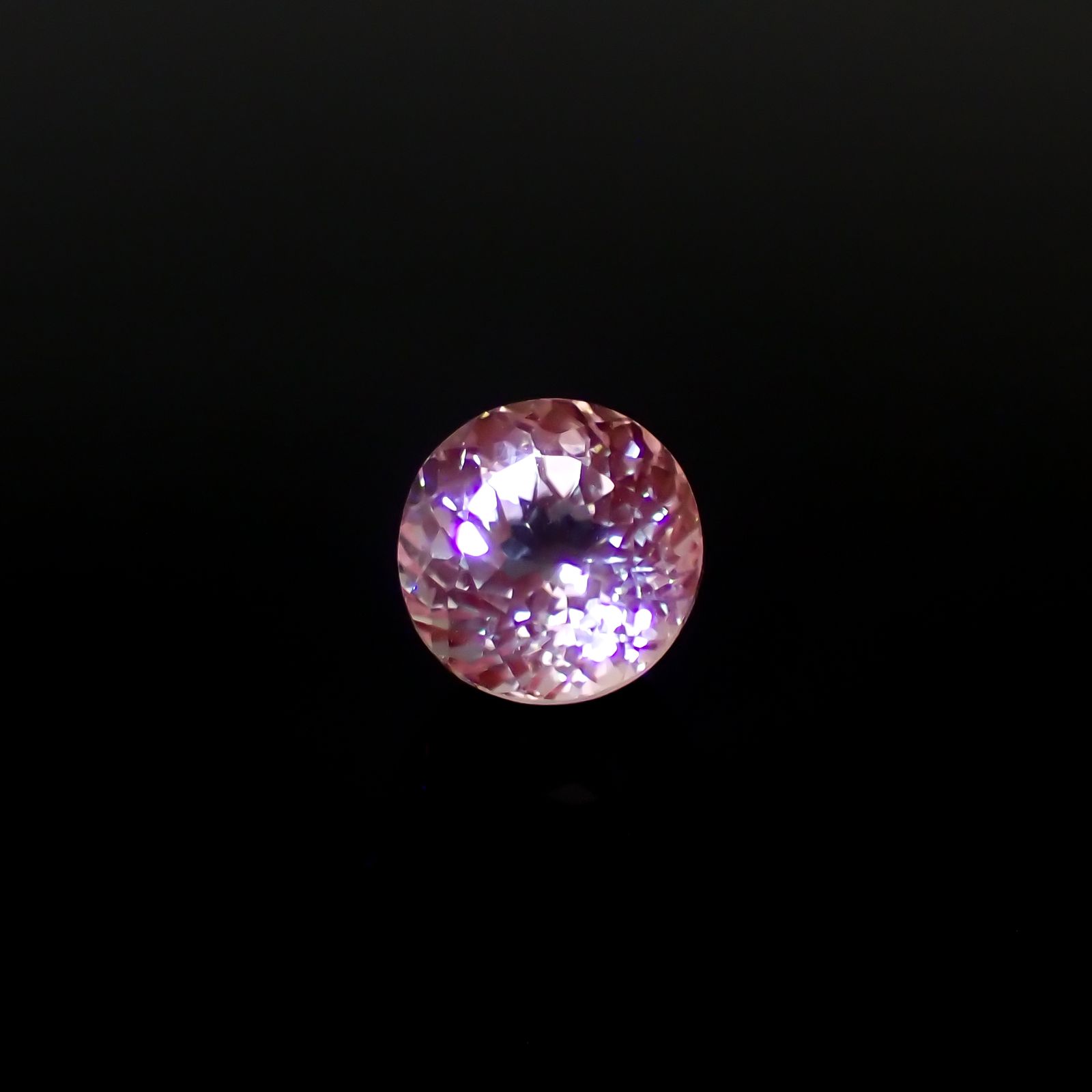 クンツァイト アフガニスタン産 2.64ct [251124356]7.9x7.9mm前後