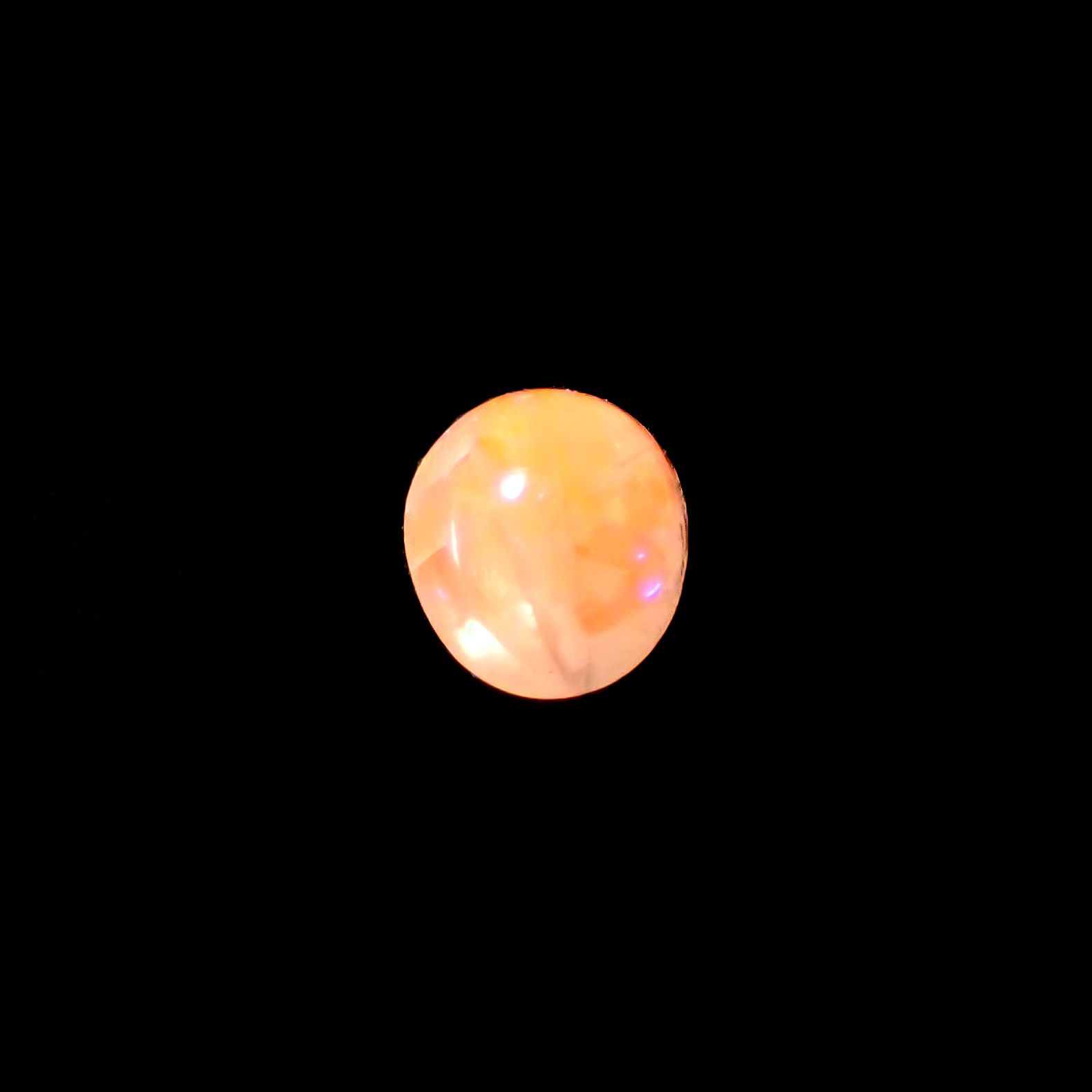 アウイナイト フルオレッセンス アフガニスタン産 0.13ct[240929044]3.5x3.1mm前後