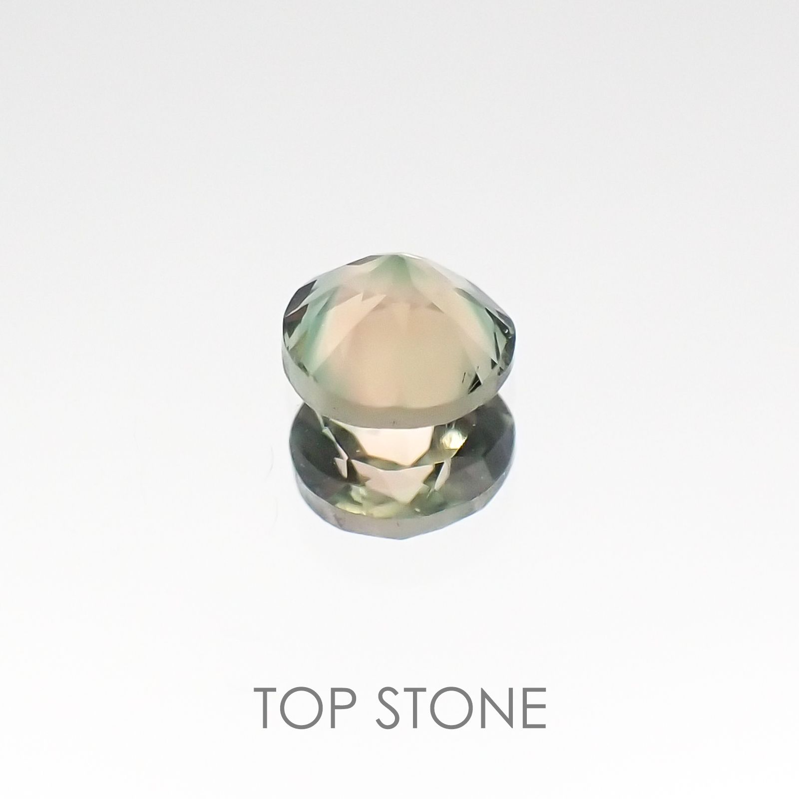 バイカラートルマリン ブラジル産 ルース 0.22ct[20127637]3.8×3.7mm前後