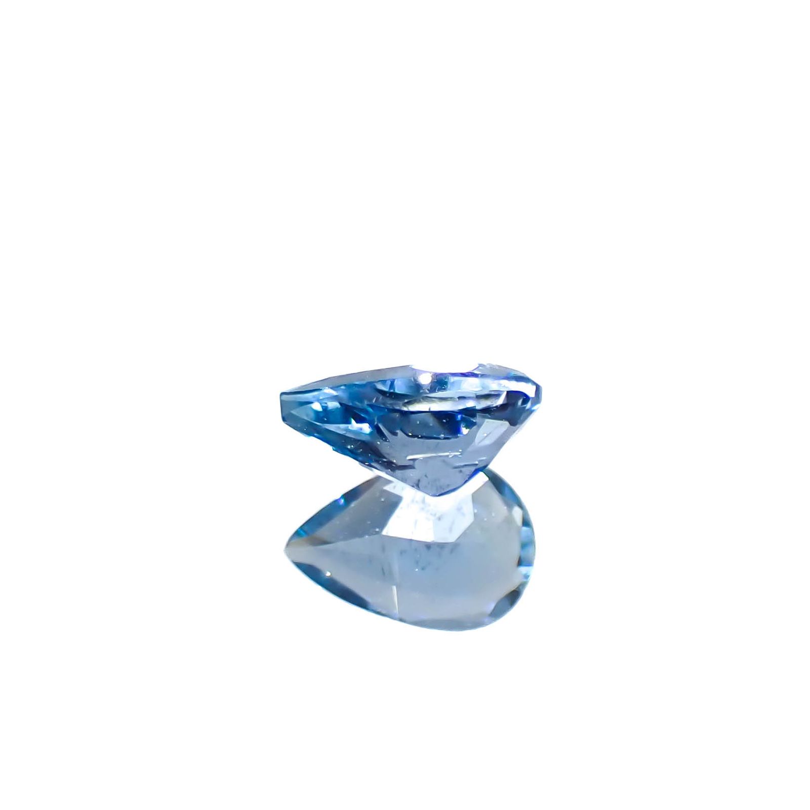 サンタマリアアクアマリン ブラジル産 0.39ct [250329934]6.2x4.1mm前後