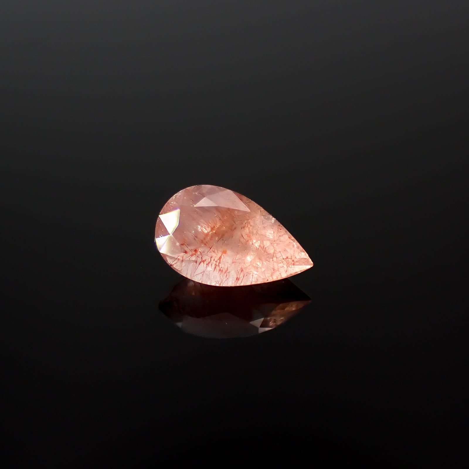 ストロベリークォーツ カザフスタン産 0.95ct[240628294]8.4x5mm前後