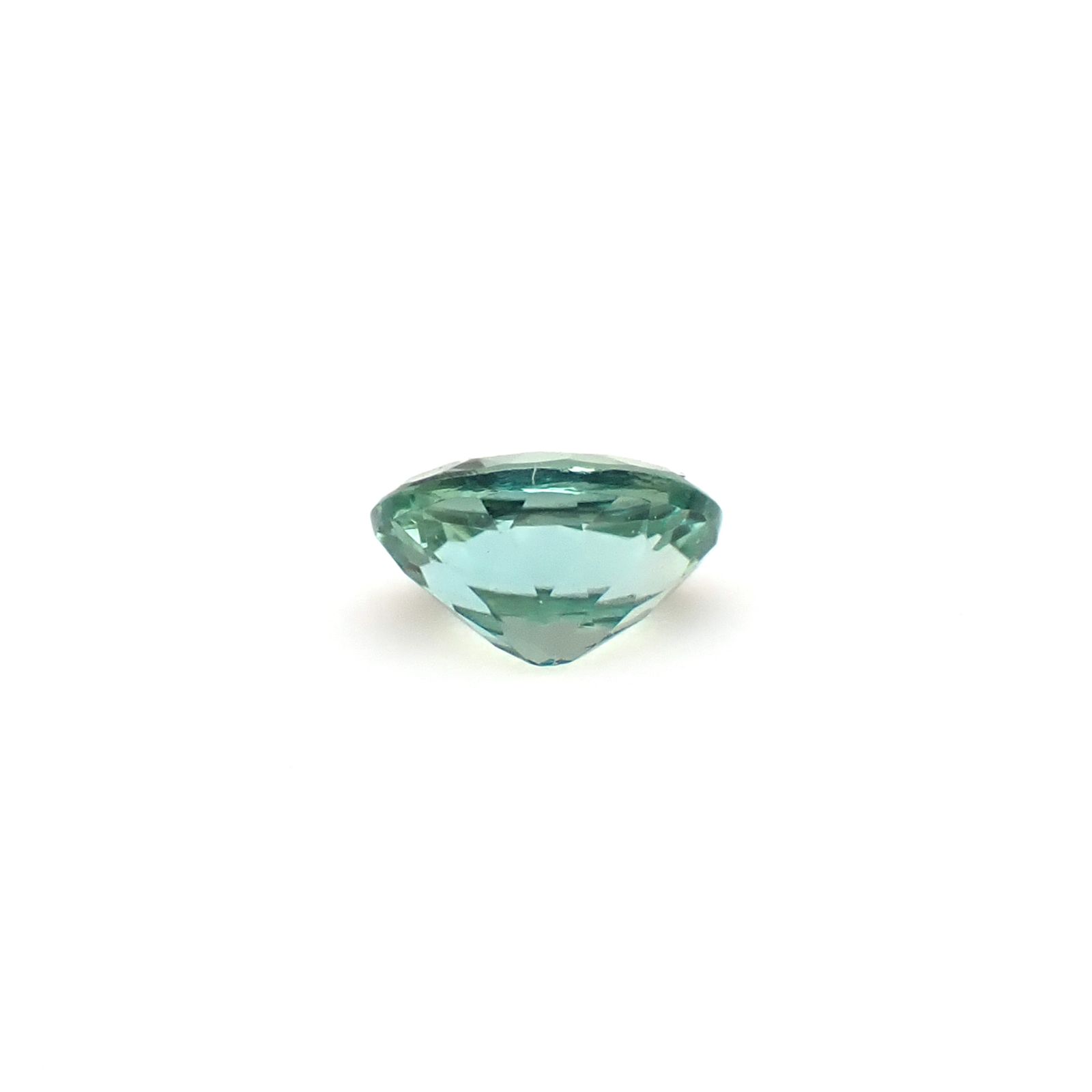 グリーンゾイサイト(宝石名グリーン・ゾイサイト)タンザニア産 識別済 0.17ct / 3.9x2.8mm前後 [260932854]