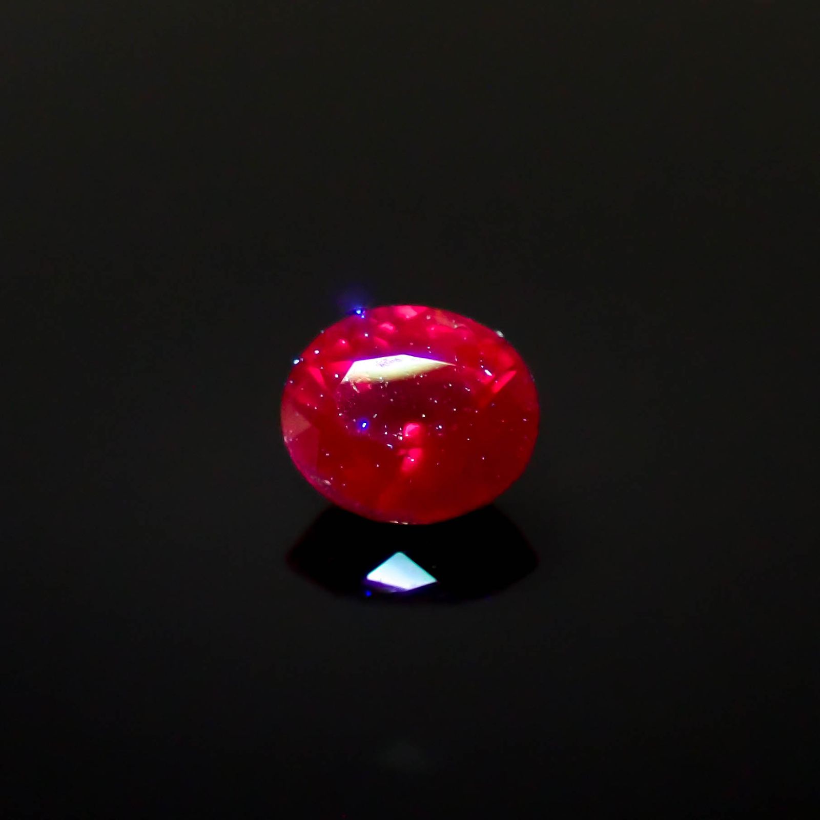 ルビー 非加熱 マダガスカル産 0.25ct [250630501]4x3.4mm前後