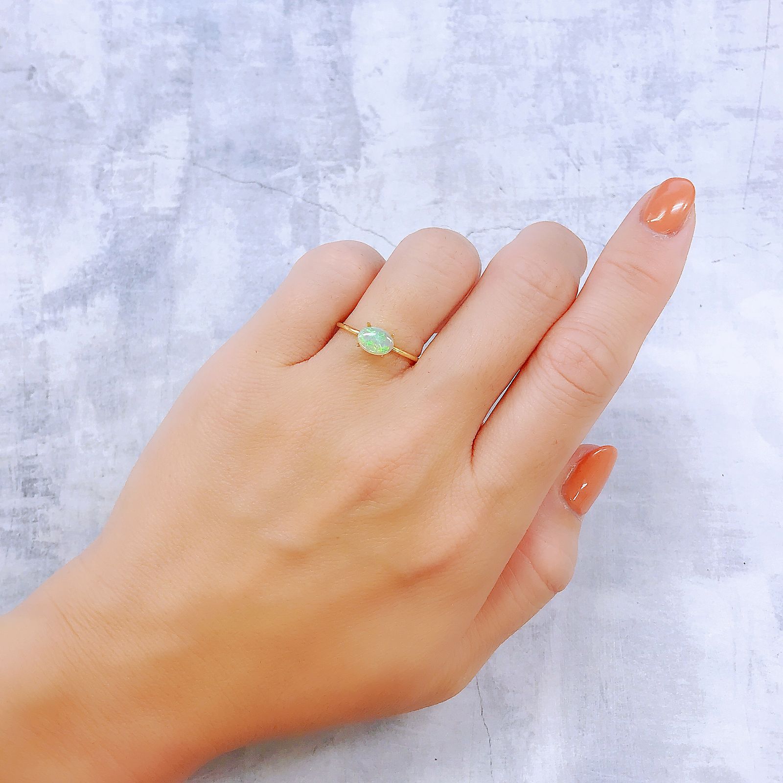 オパール オーストラリア産 0.31ct[221018435]7.2x5.2mm前後